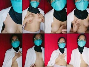 Biani Jilbab Hitam Ukhti Nakal Pamer Nenen Utingnya