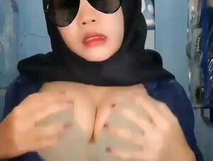 Bokep Jilbab 296