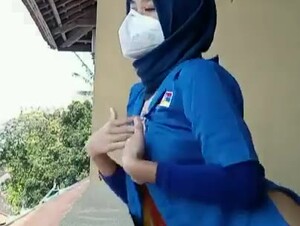 BOKEPVIRAL-hijab indomart pamer tubuh telanjang outdoor viral-BOKEPSUN.NET