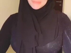 Bigo Sarrah Malaysia - Sexy Hijab 7